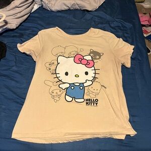 Hello Kitty T-shirt Large